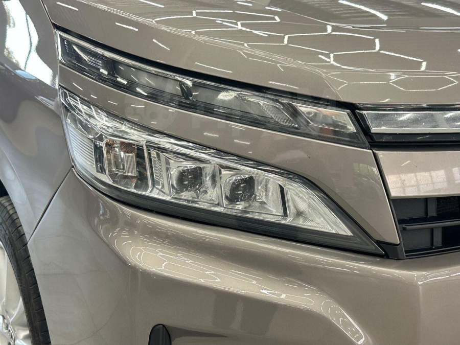 Toyota Voxy, 2018 | Смарт Авто Барнаул