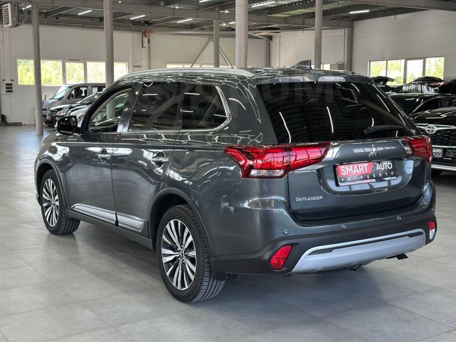 Mitsubishi Outlander, 2020 | Смарт Авто Барнаул