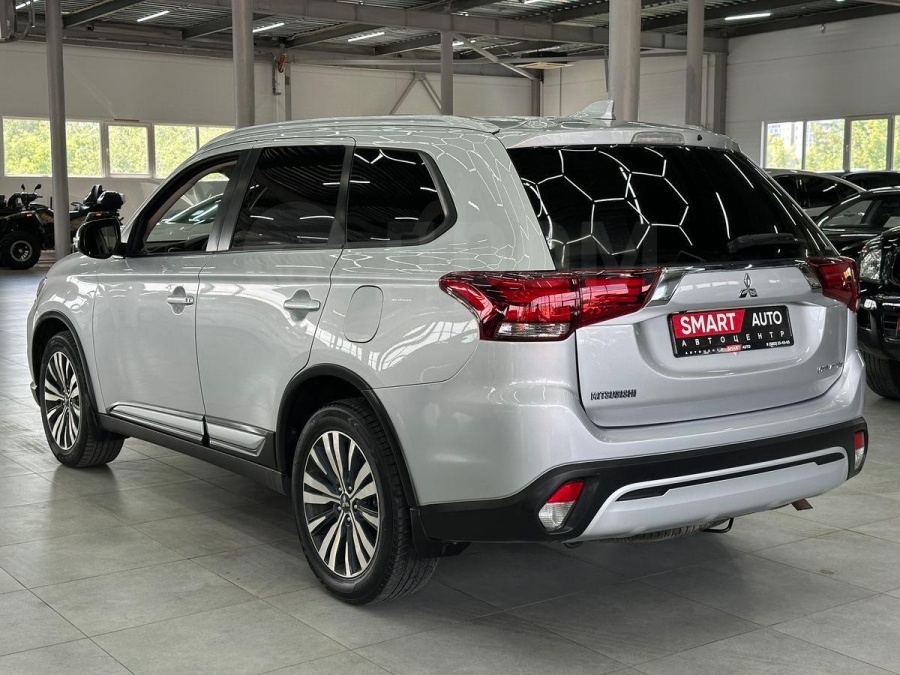 Mitsubishi Outlander, 2020, 2.0 | Смарт Авто Барнаул