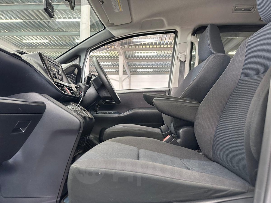 Toyota Voxy, 2015 | Смарт Авто Барнаул
