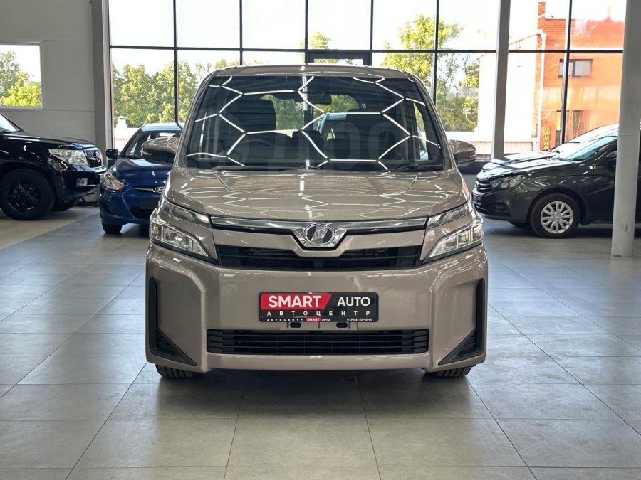Toyota Voxy, 2018 | Смарт Авто Барнаул
