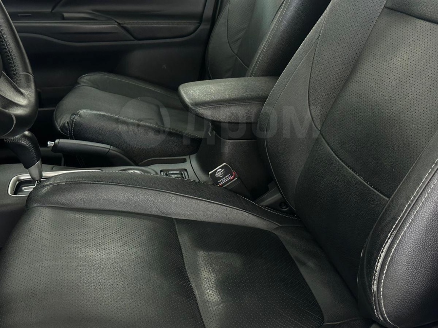 Mitsubishi Outlander, 2014 | Смарт Авто Барнаул