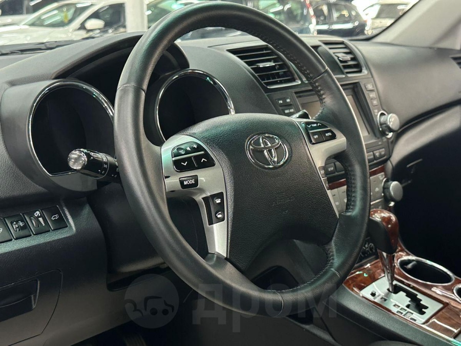 Toyota Highlander, 2011 | Смарт Авто Барнаул