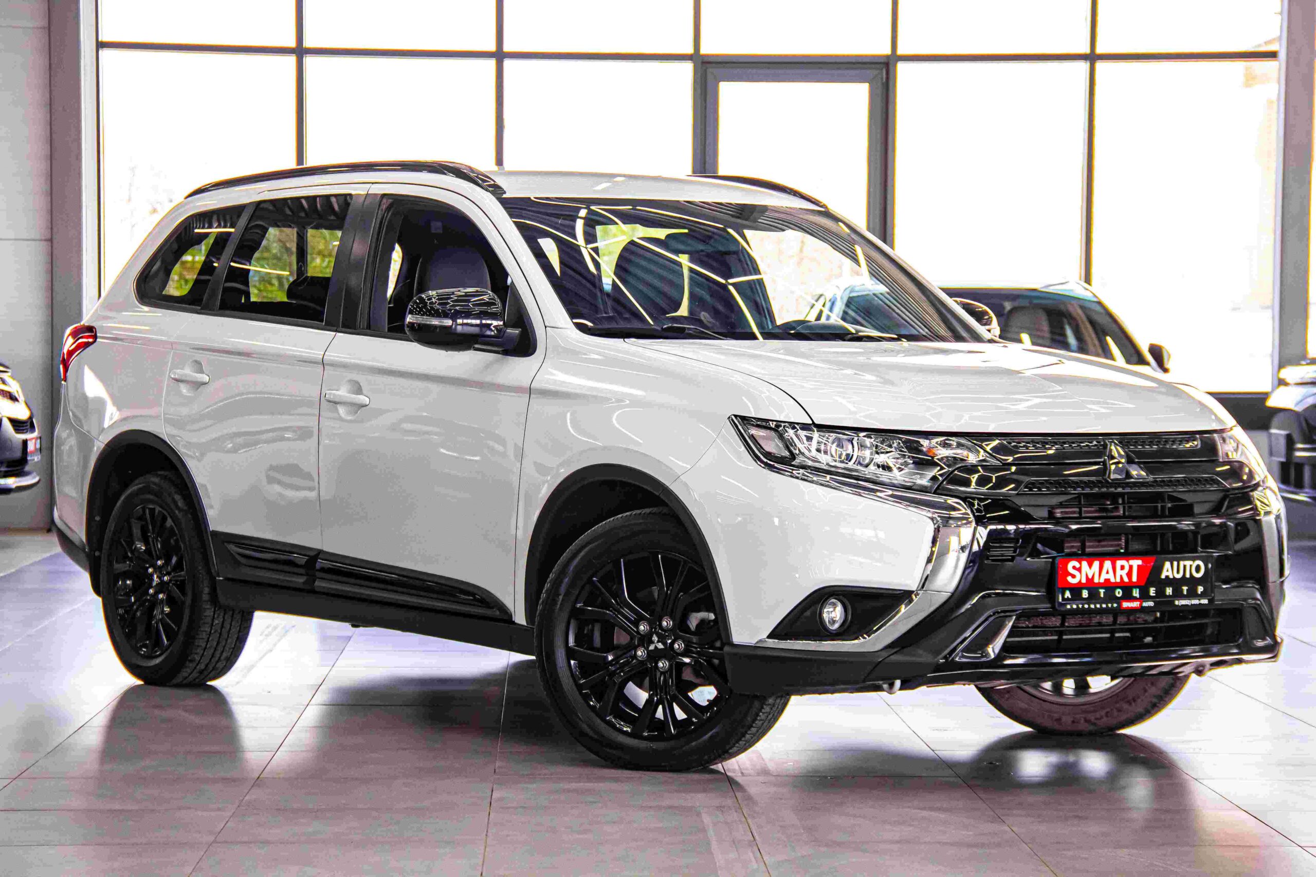 Mitsubishi Outlander Mitsubishi Outlander