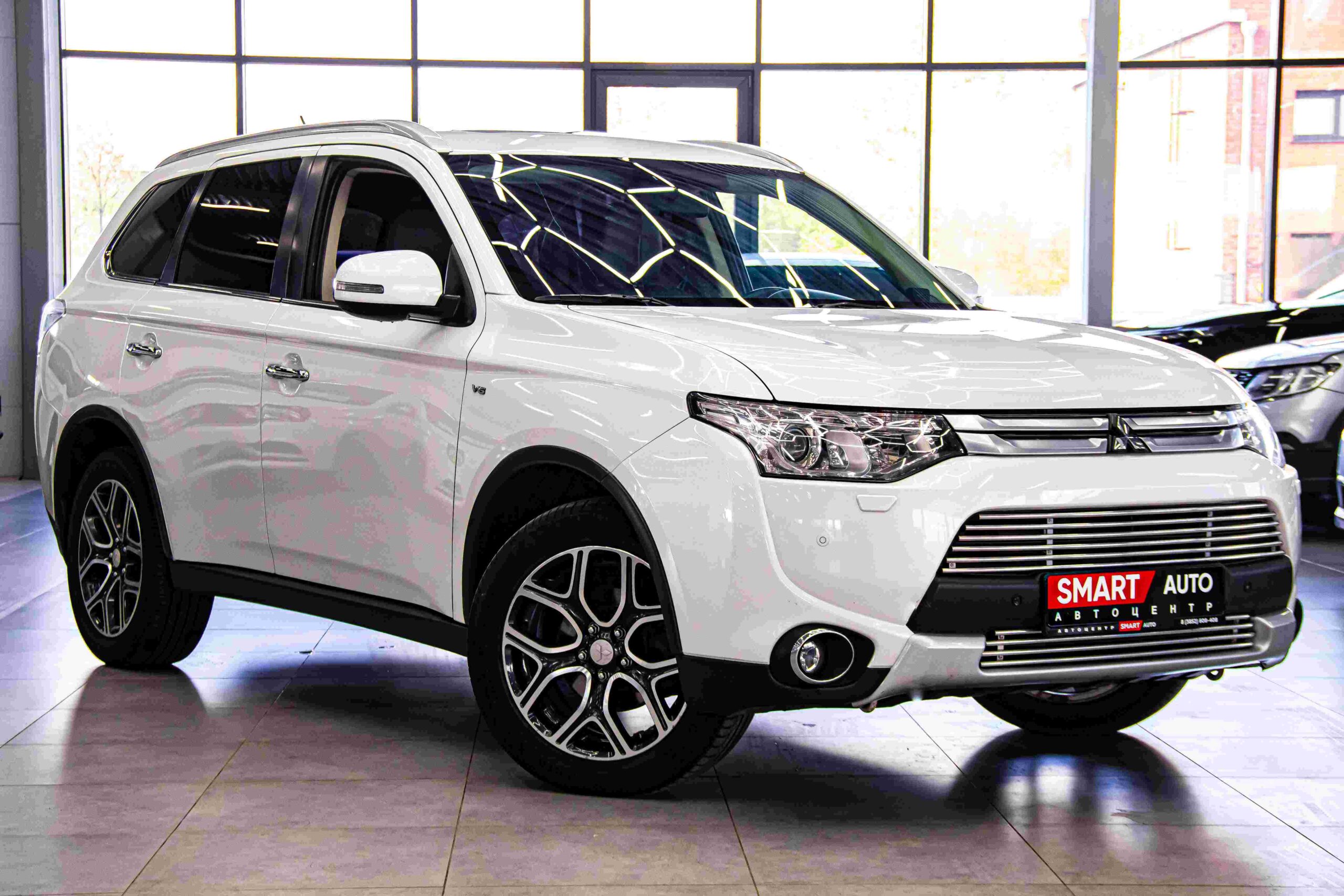 Mitsubishi Outlander Mitsubishi Outlander