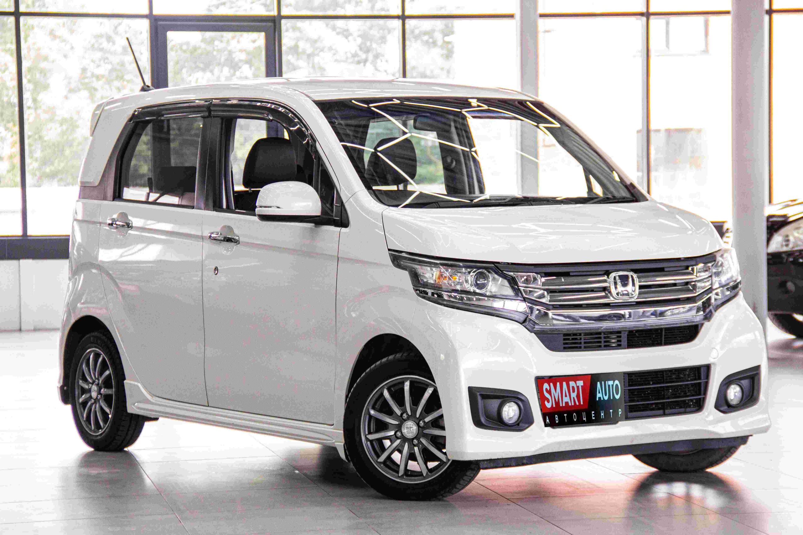 Honda N-WGN Honda N-WGN