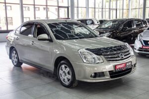 Nissan Almera