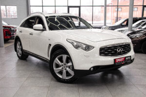 INFINITI FX37