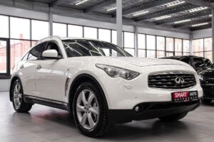 INFINITI FX37