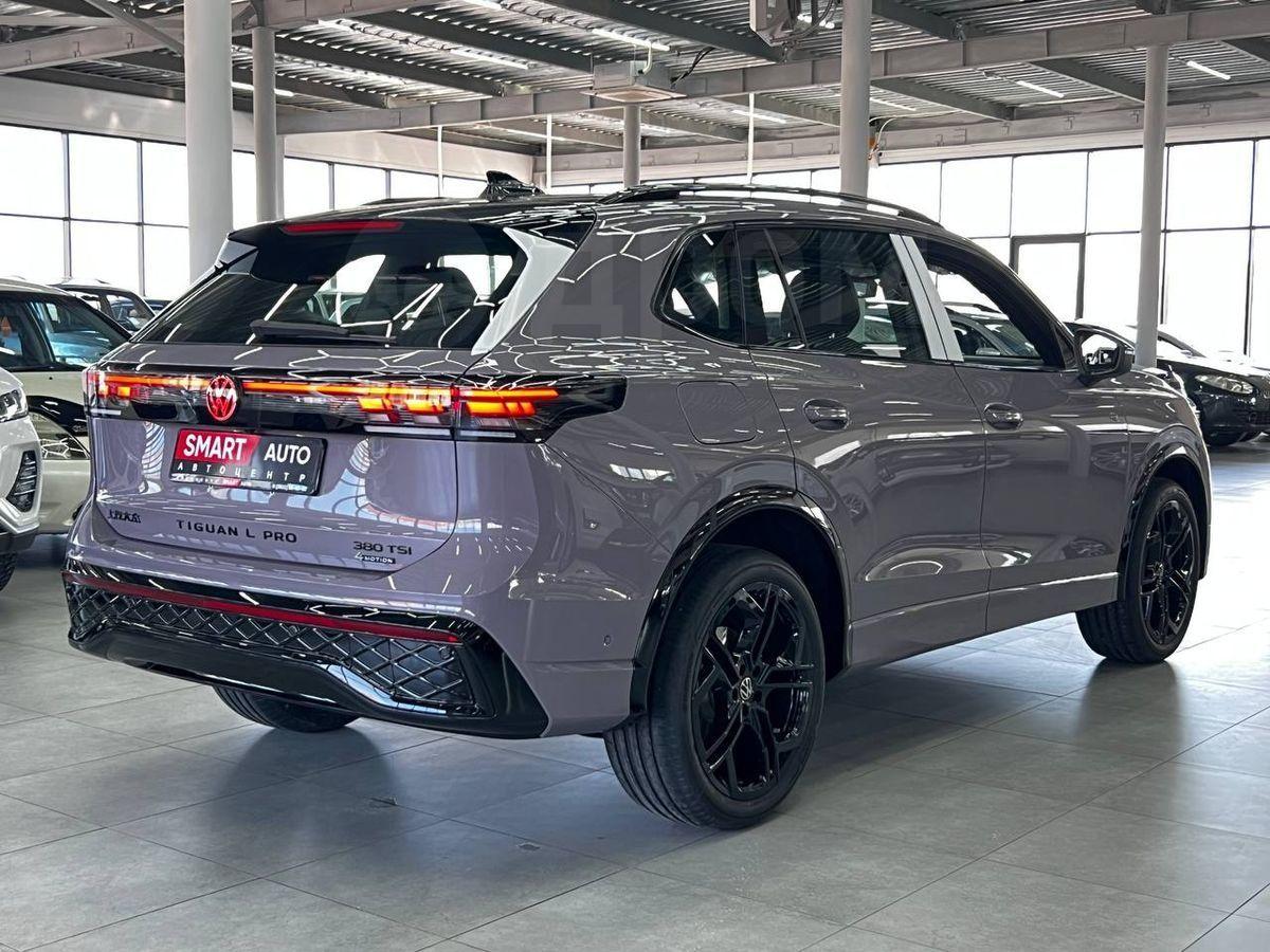 Volkswagen Tiguan L — изображение 12