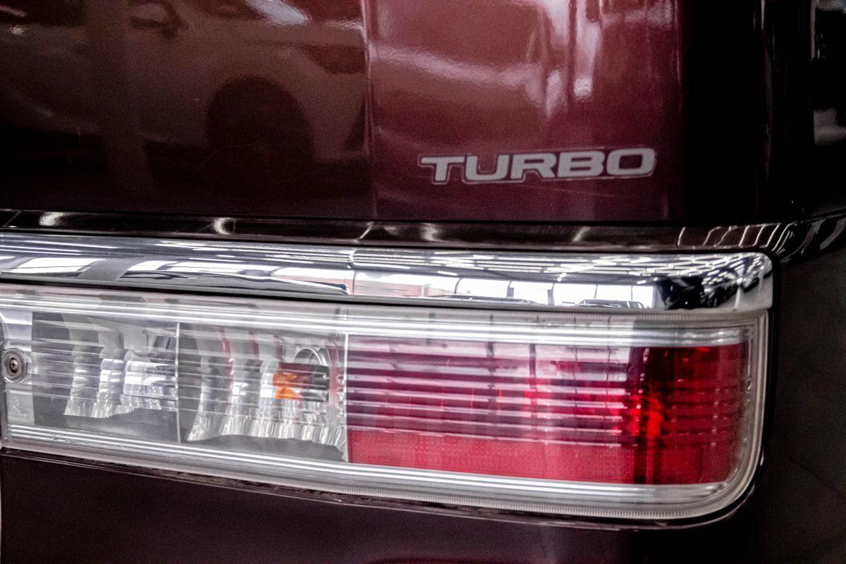 Daihatsu Atrai — изображение 15