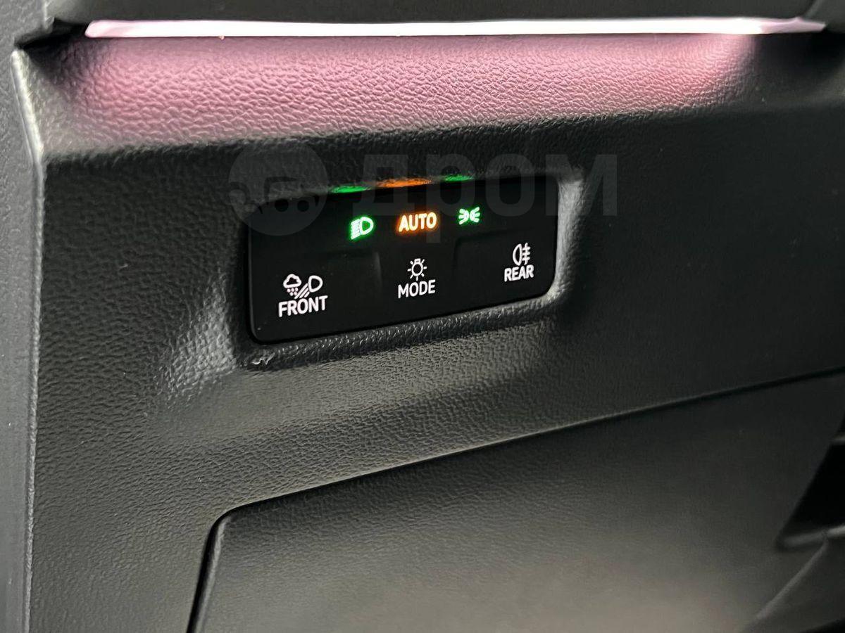 Volkswagen Tiguan L — изображение 19