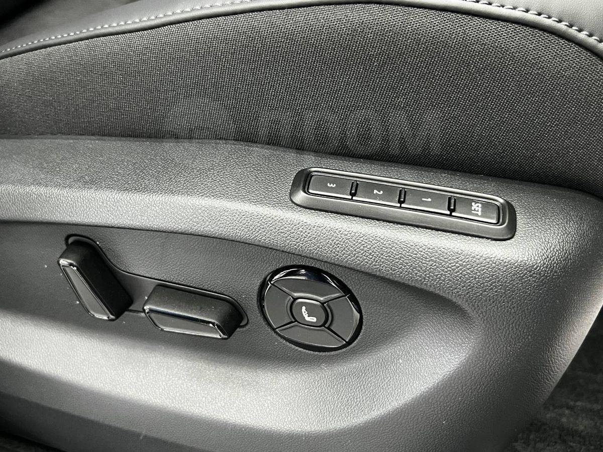 Volkswagen Tiguan L — изображение 30