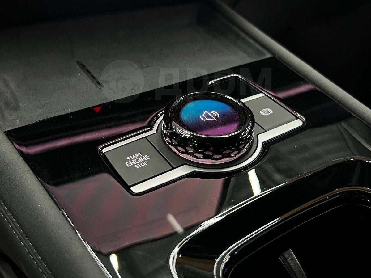 Volkswagen Tiguan L — изображение 36