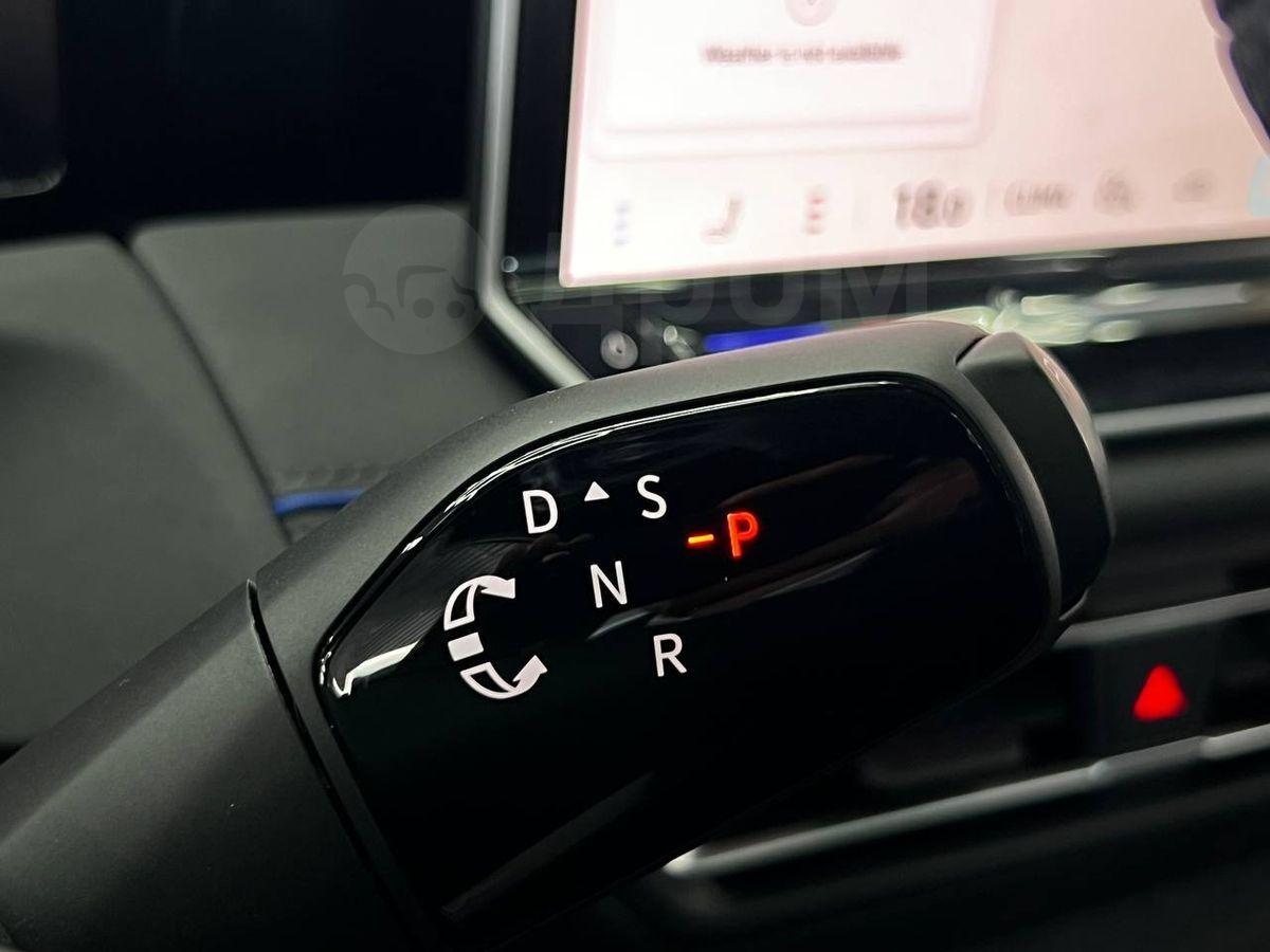 Volkswagen Tiguan L — изображение 37