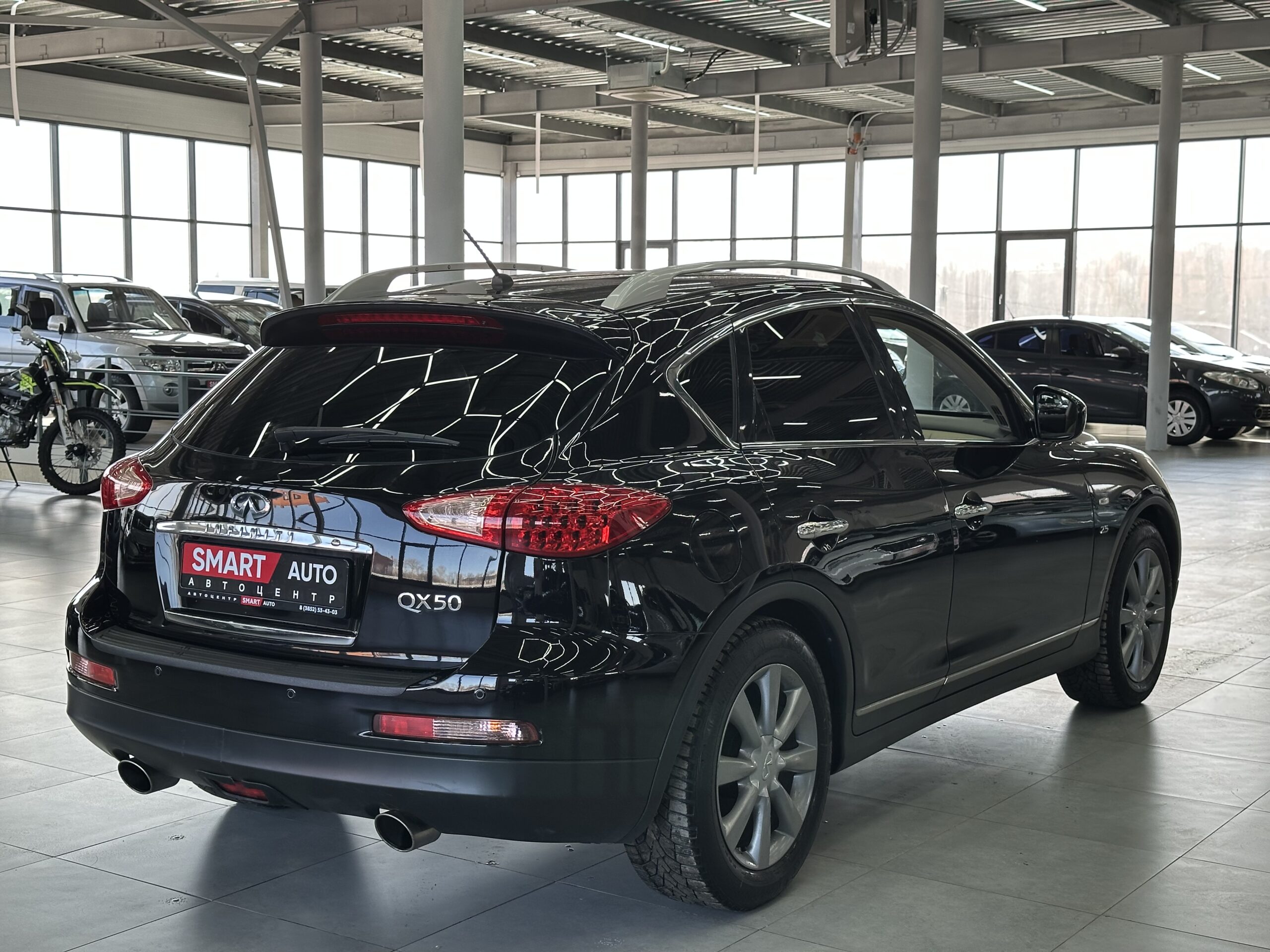 Infiniti QX50 — изображение 11