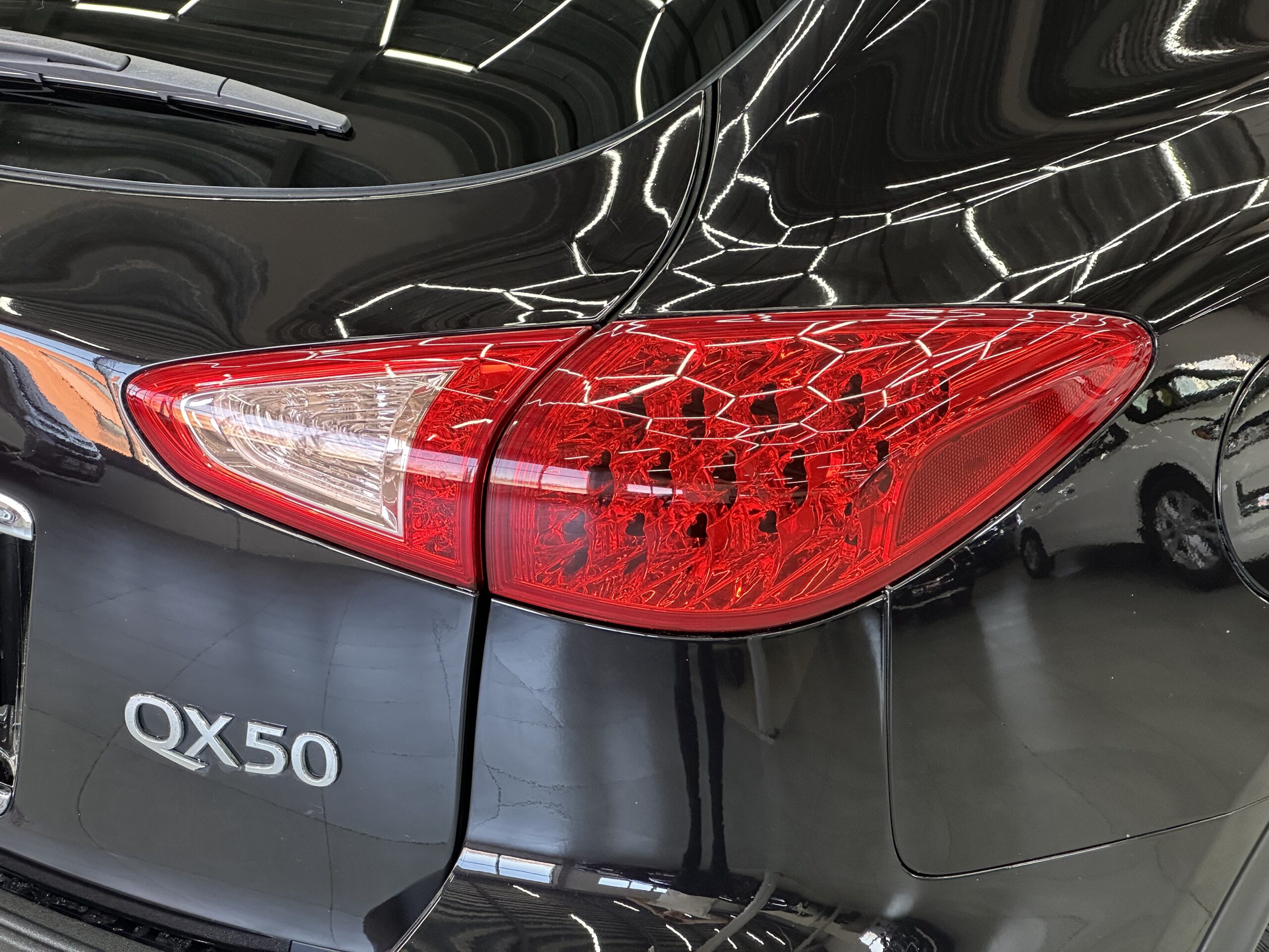 Infiniti QX50 — изображение 12