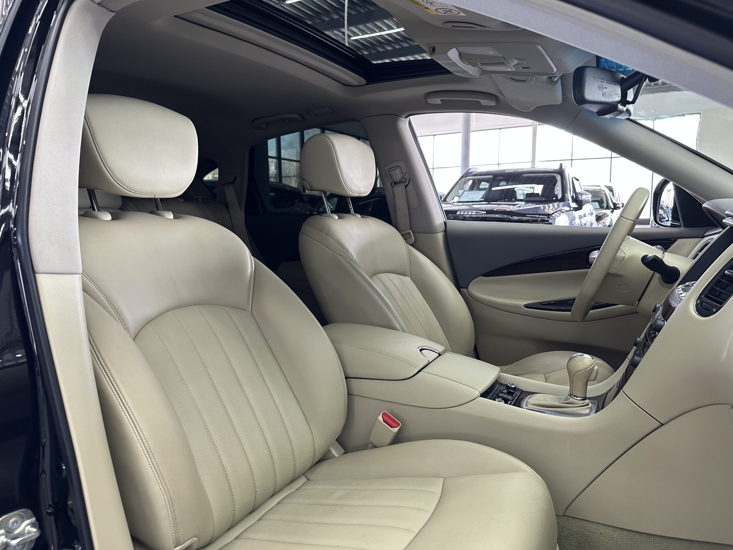 Infiniti QX50 — изображение 17